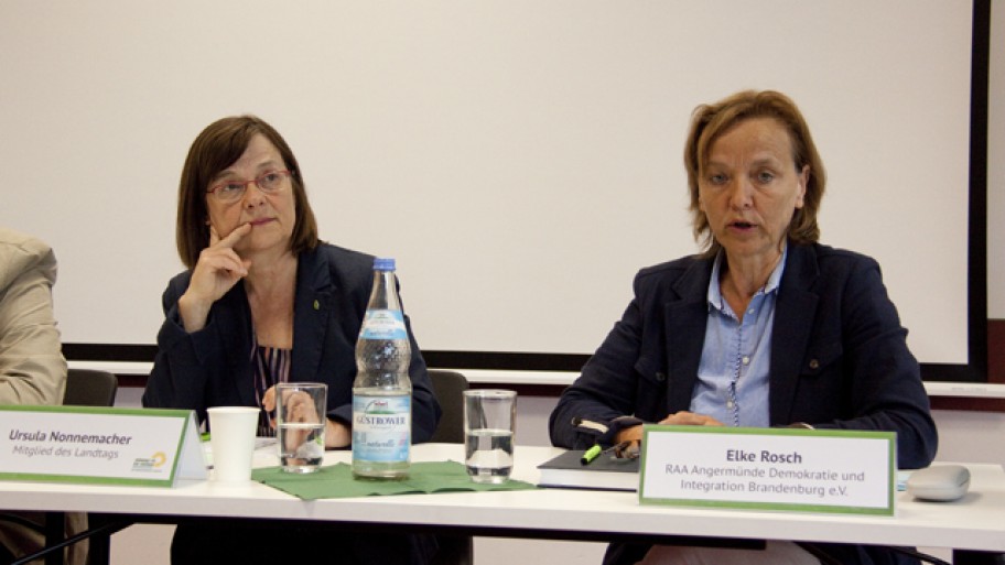 Ursula Nonnemacher und Elke Rosch, RAA Angermünde Demokratie und Integration Brandenburg e.V., Foto: Laura Englert/Fraktion