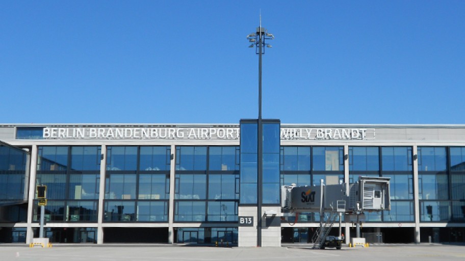 Flughafenterminal am BER (c) Seema Mehta privat